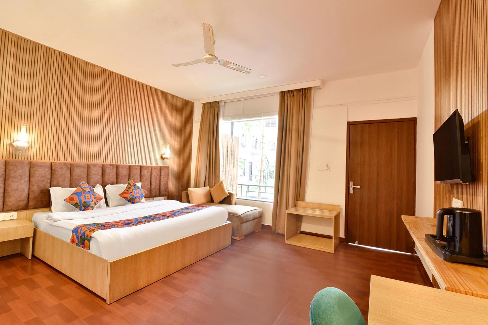 Fabhotel Morjim Bliss - 500M From Morjim Beach Dış mekan fotoğraf