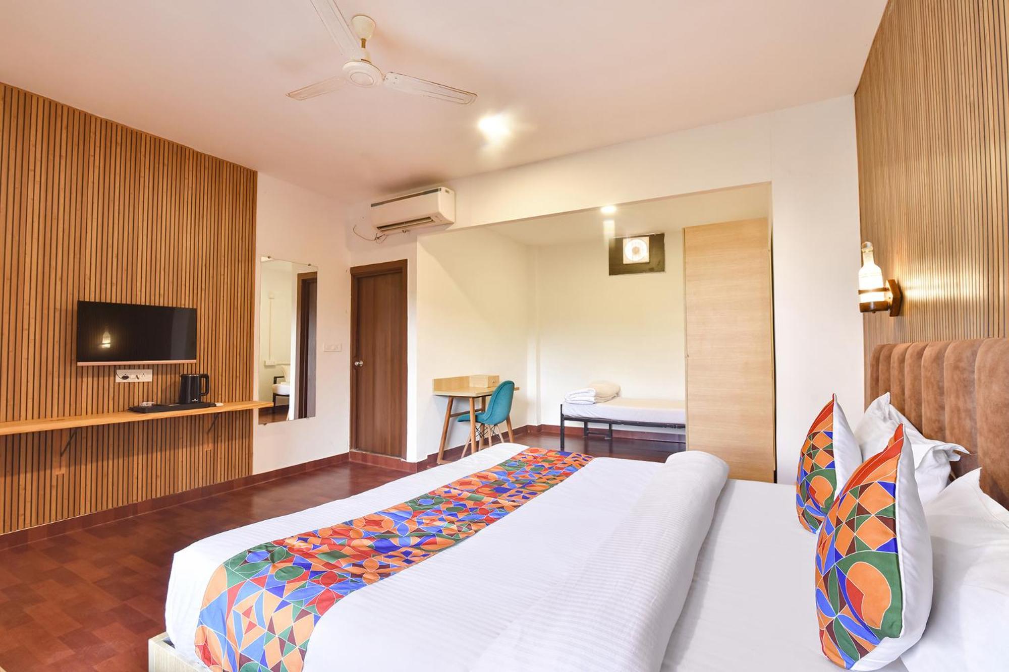 Fabhotel Morjim Bliss - 500M From Morjim Beach Dış mekan fotoğraf