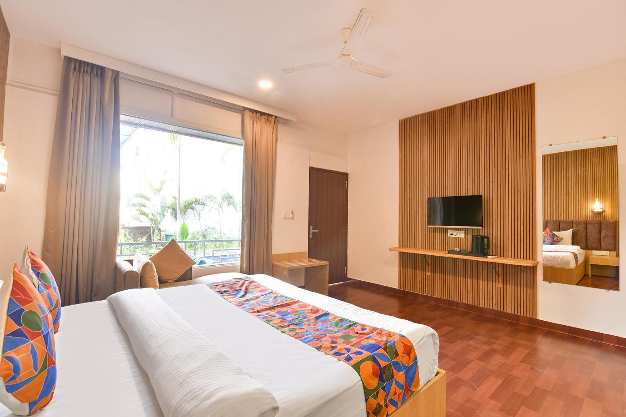 Fabhotel Morjim Bliss - 500M From Morjim Beach Dış mekan fotoğraf